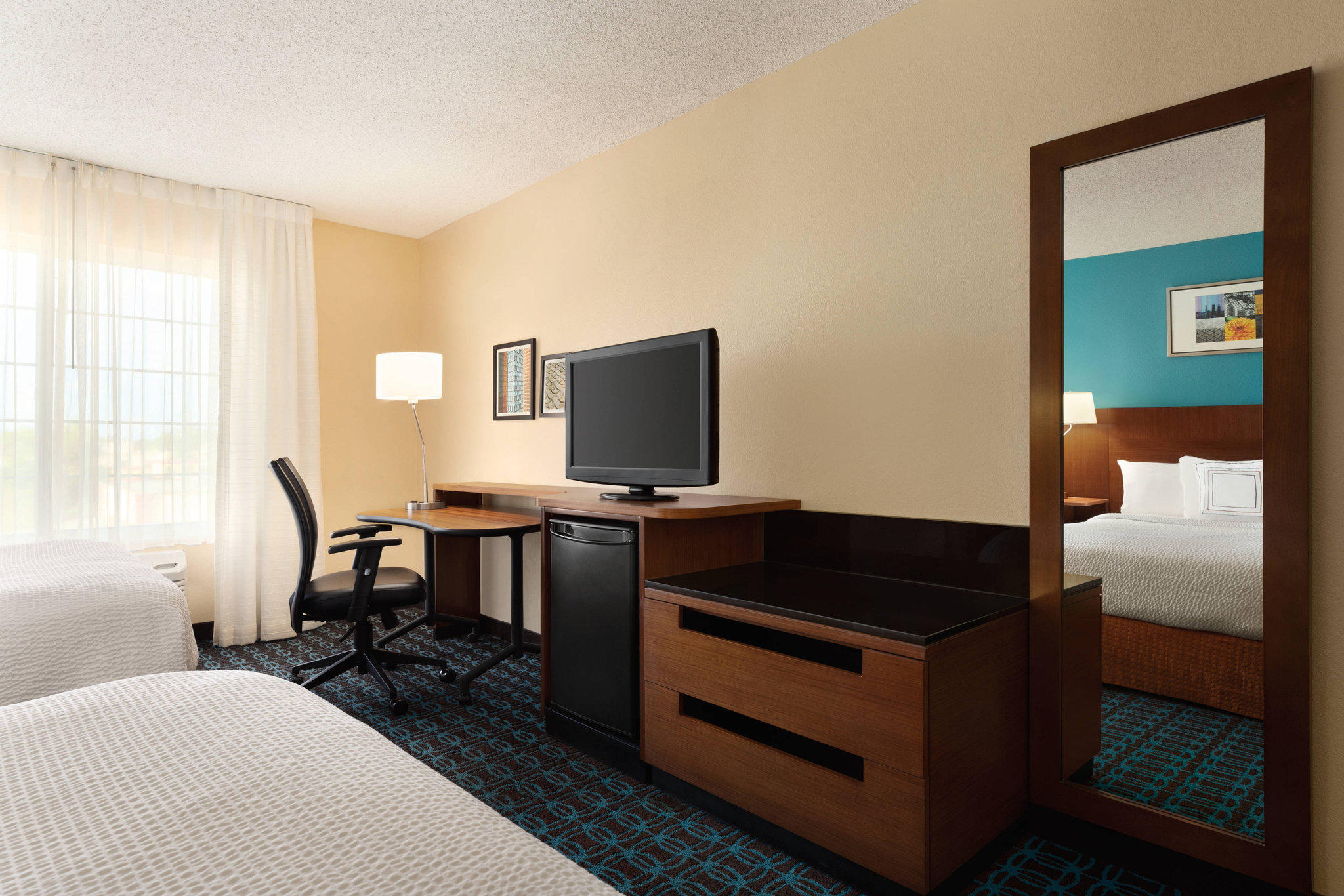 Fairfield Inn & Suites by Marriott Houston The Woodlands Photo