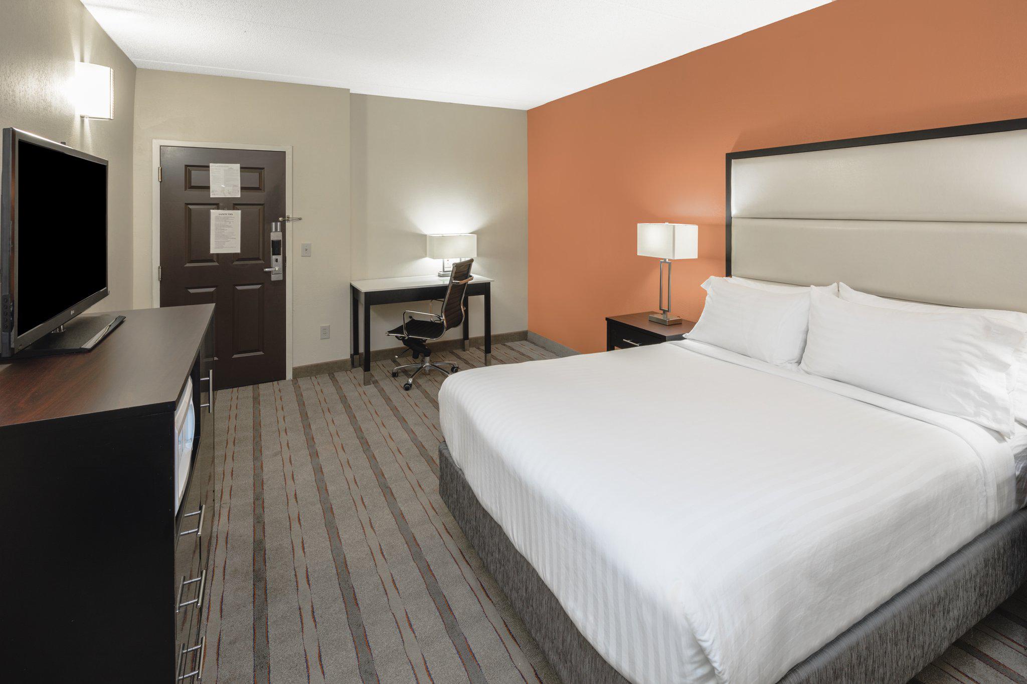 Holiday Inn Express & Suites Atlanta NE - Duluth Photo