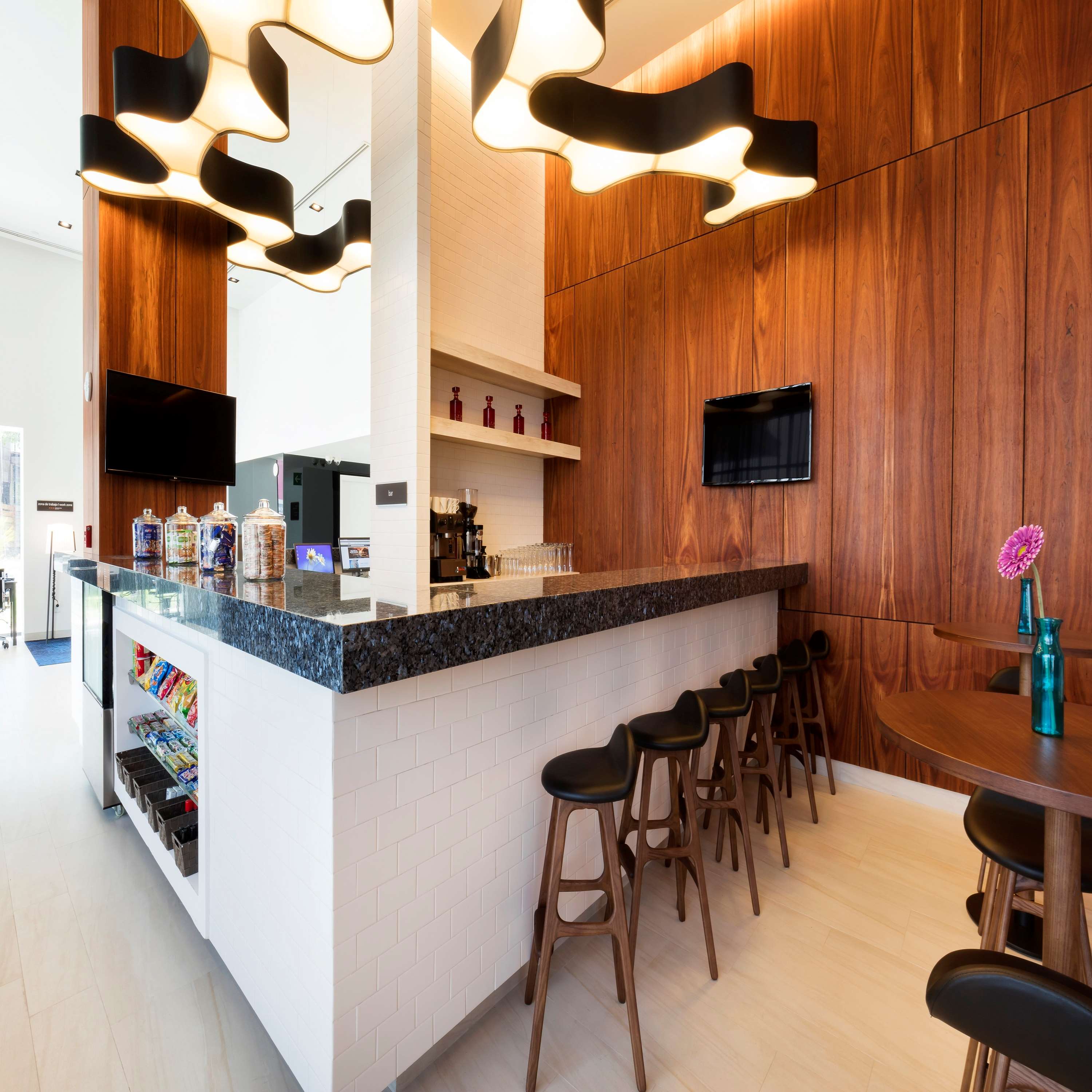 Images Hampton Inn by Hilton Cancun Cumbres