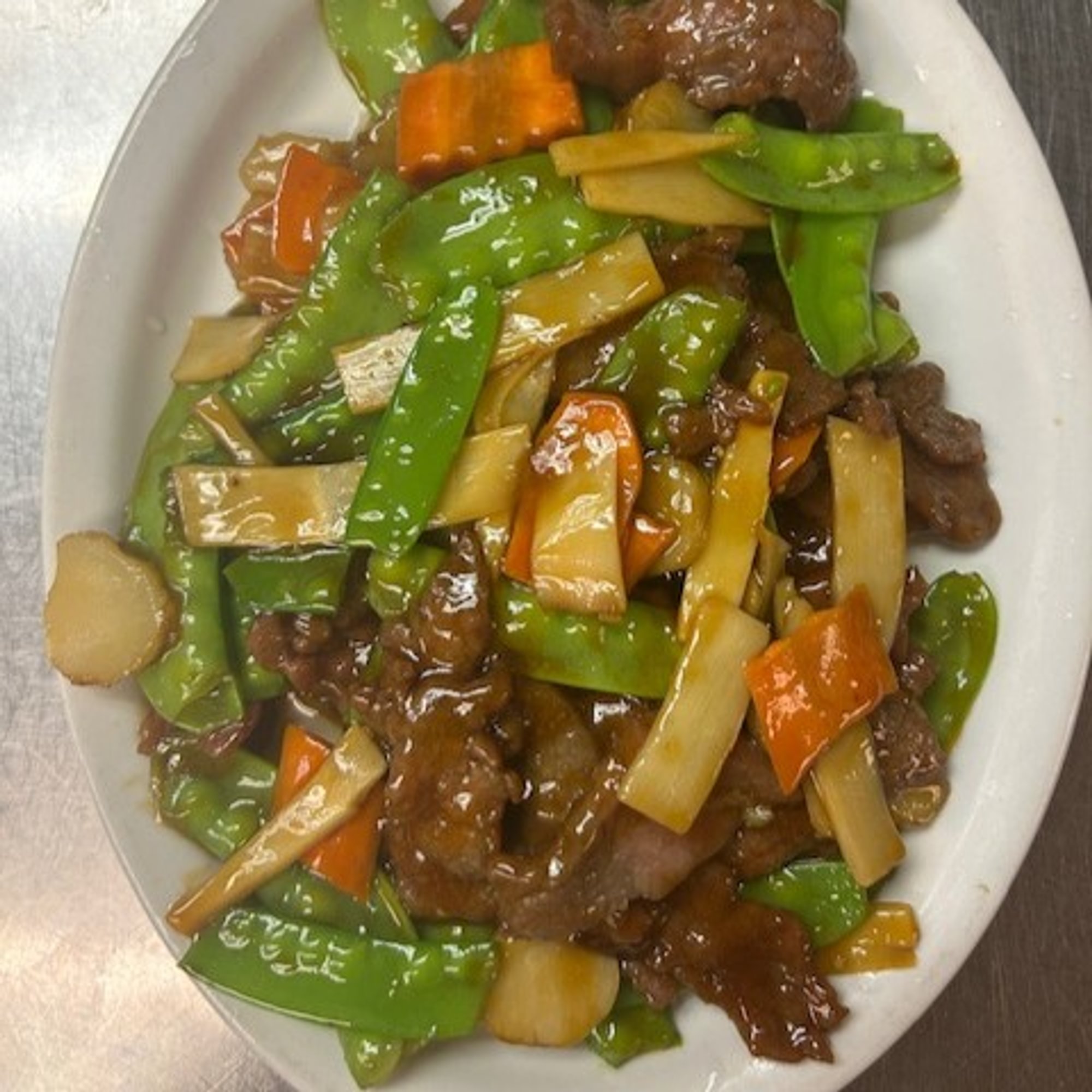 雪豆牛 Beef with Snow Peas