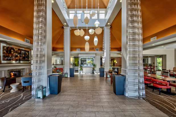 Images Hilton Garden Inn Birmingham/Lakeshore Drive