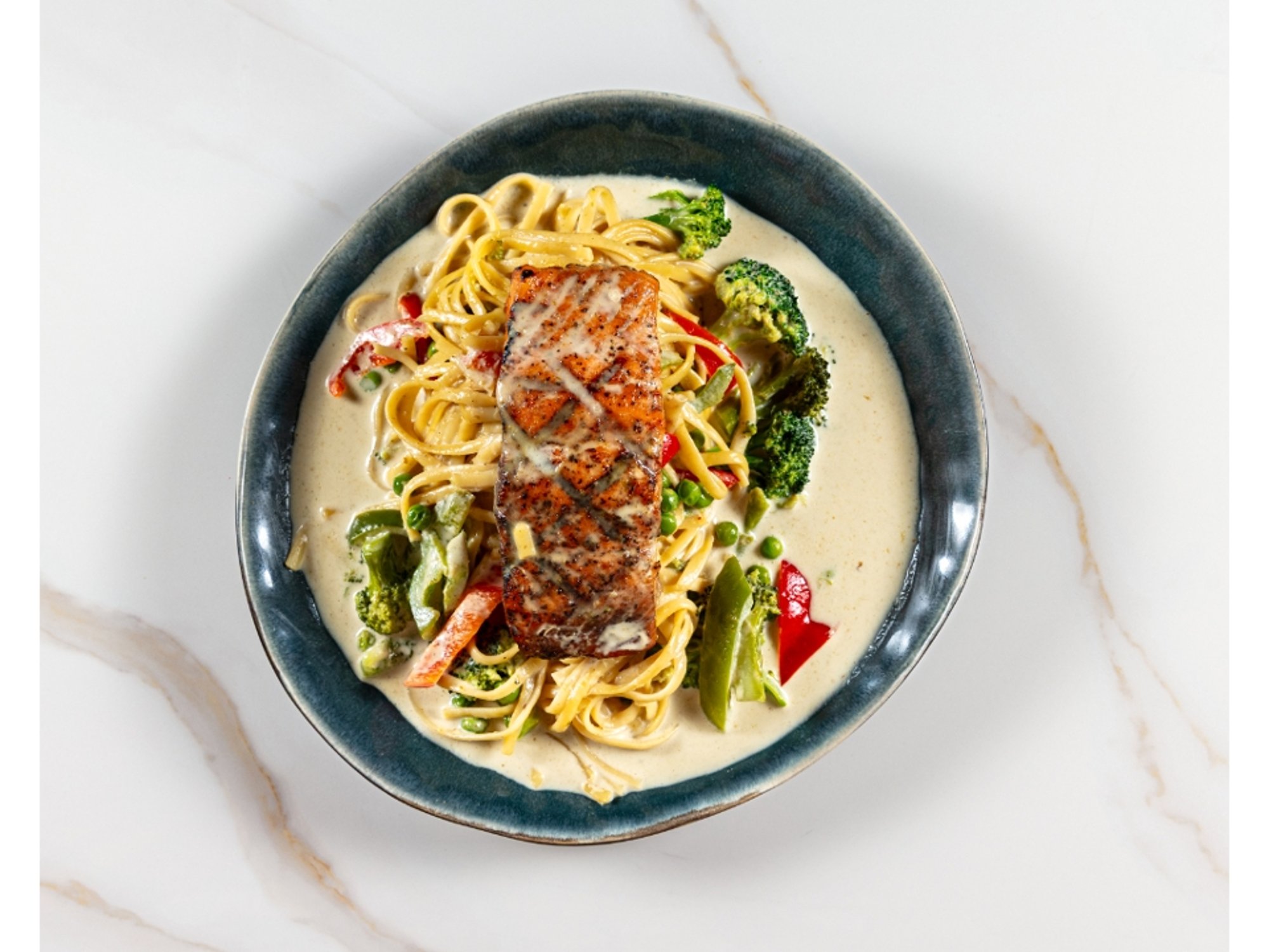 Green Spaghetti Salmon