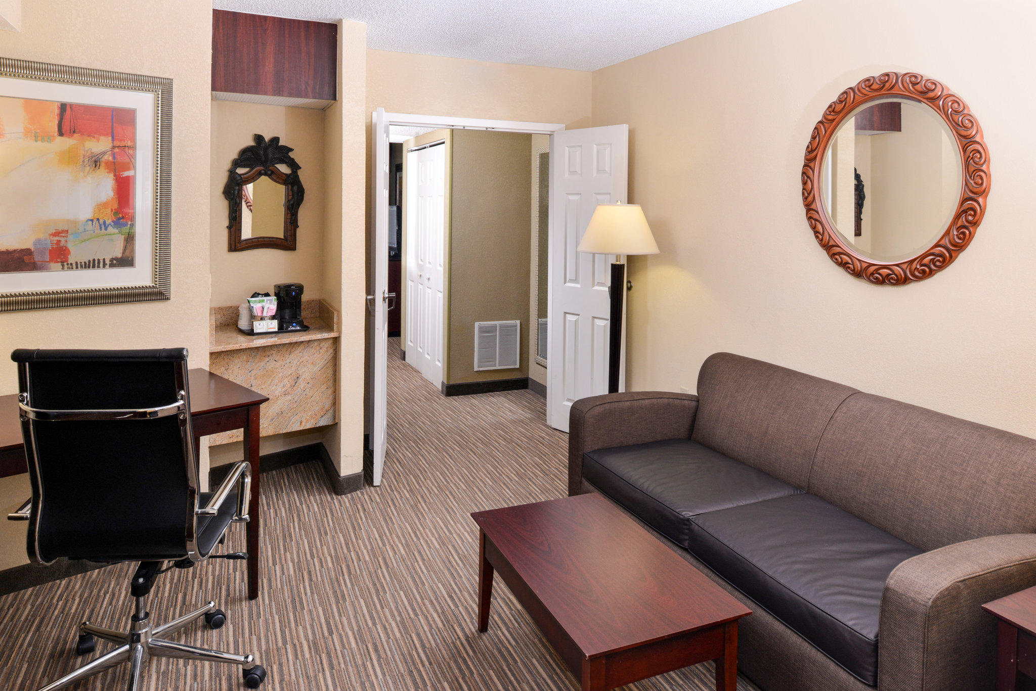 Holiday Inn Express Clearwater East - Icot Center Photo