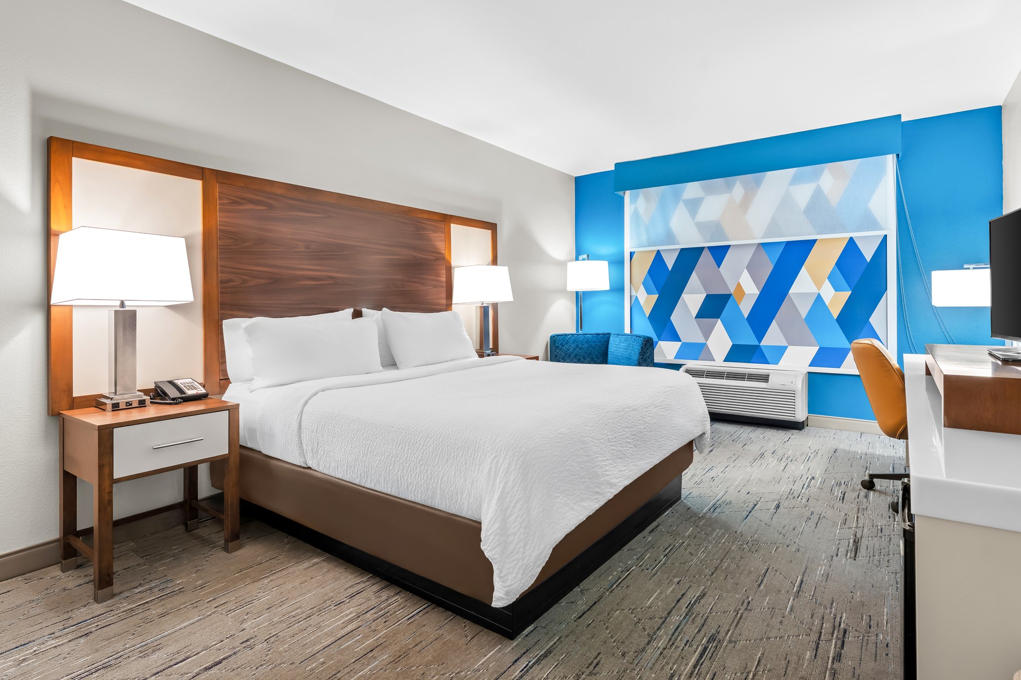 Holiday Inn Express & Suites Albany by IHG Image