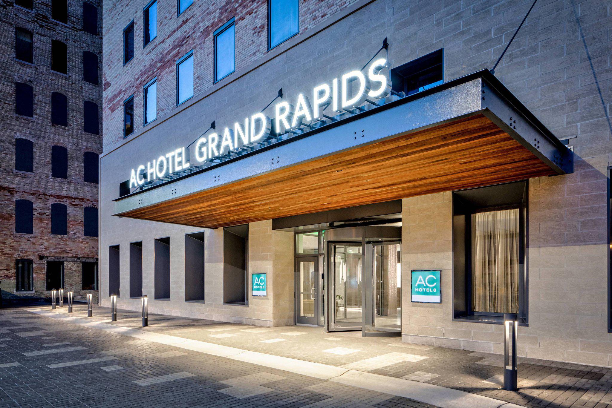 AC Hotel by Marriott Grand Rapids Downtown Photo