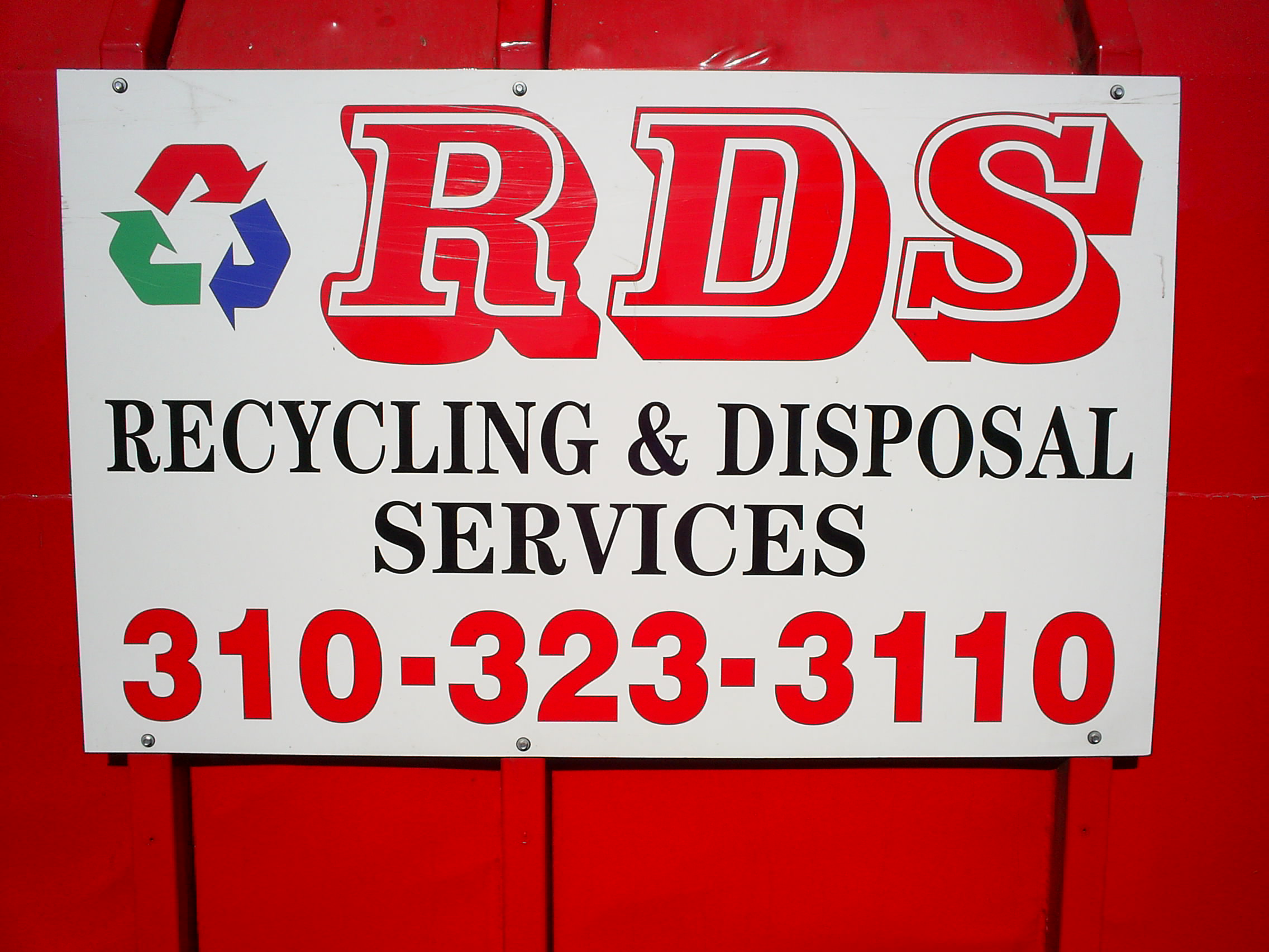 Rivas Disposal Service Image