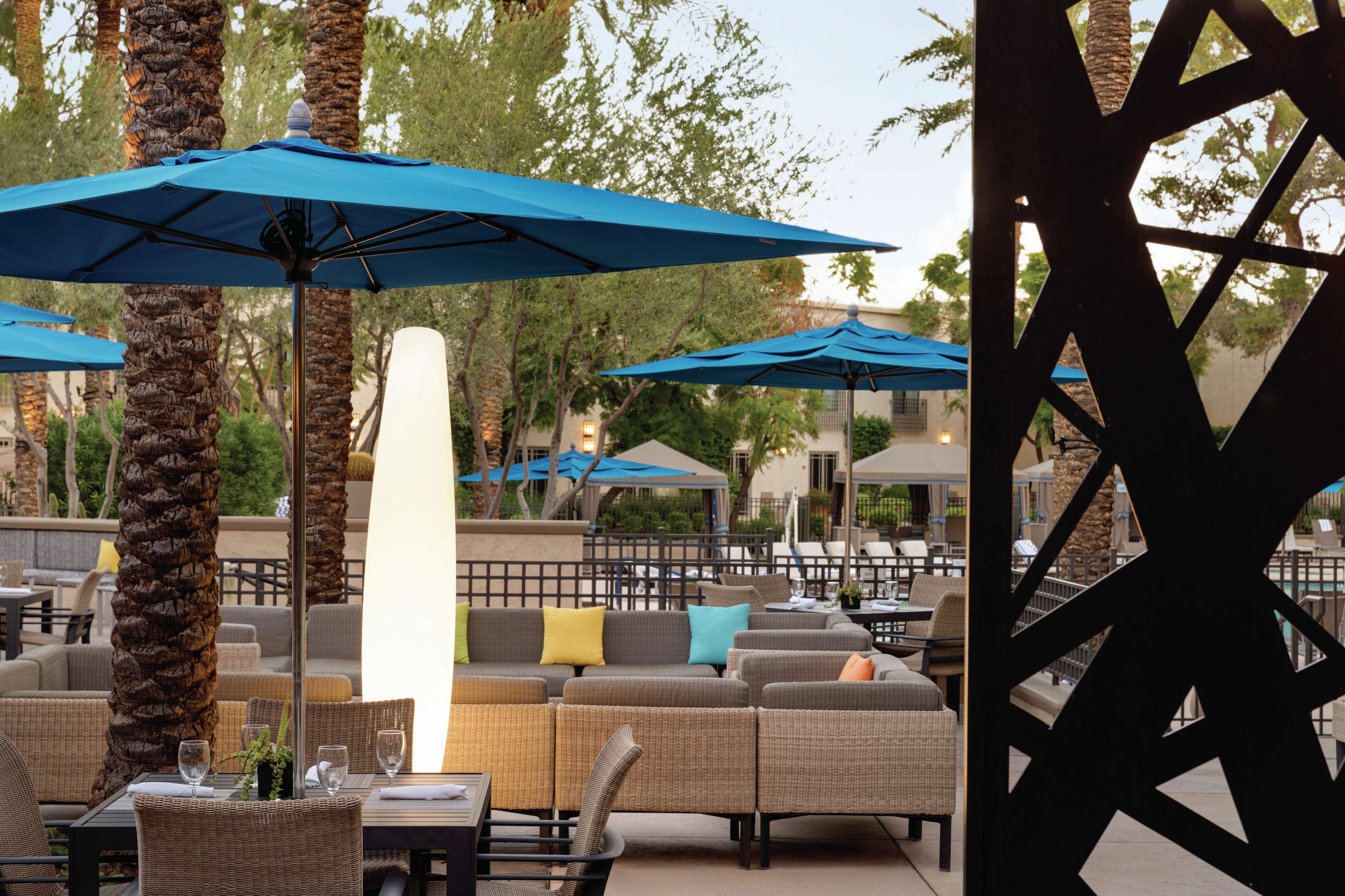 Hilton Scottsdale Resort & Villas Photo