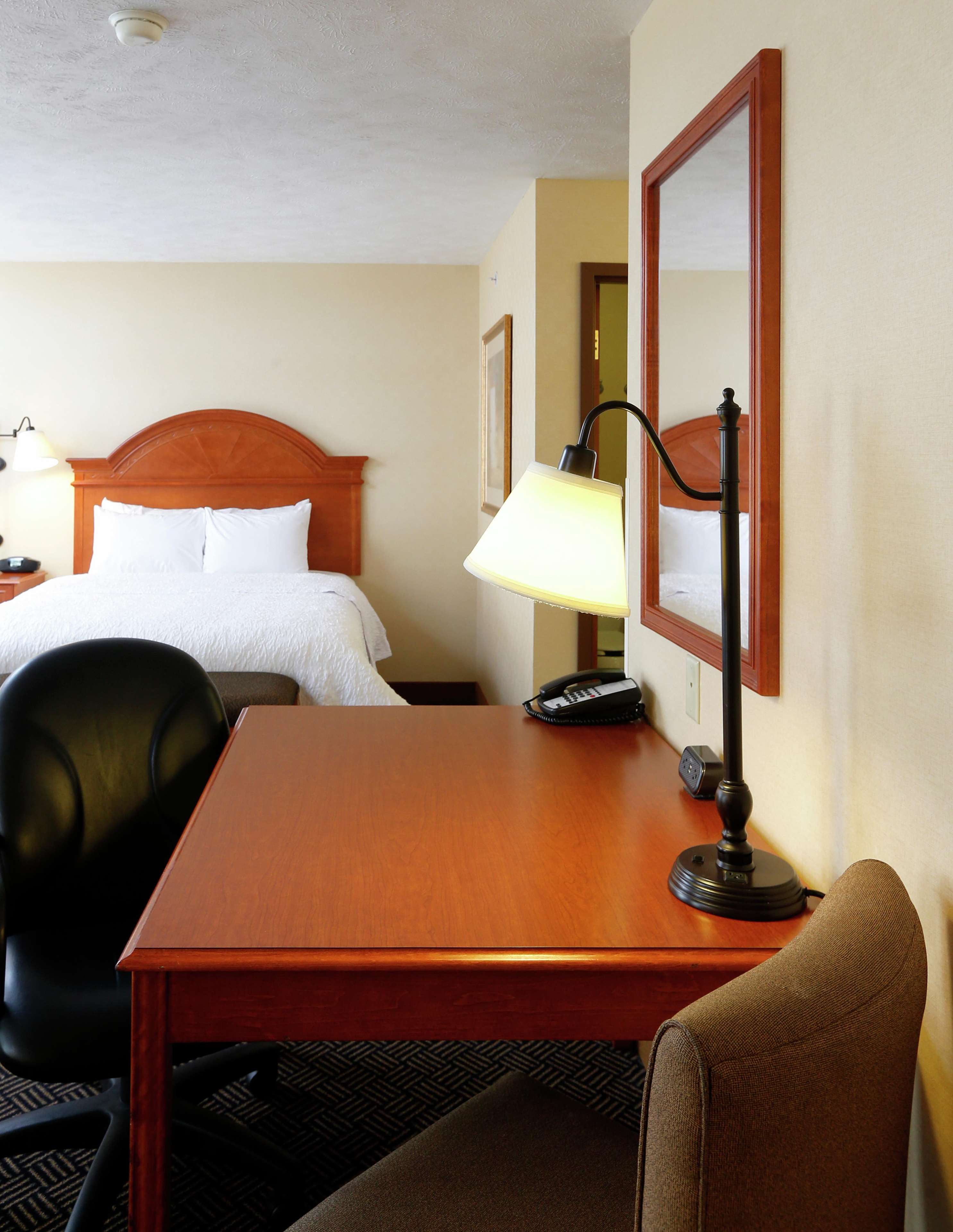 Hampton Inn by Hilton Waterloo Cedar Valley Photo