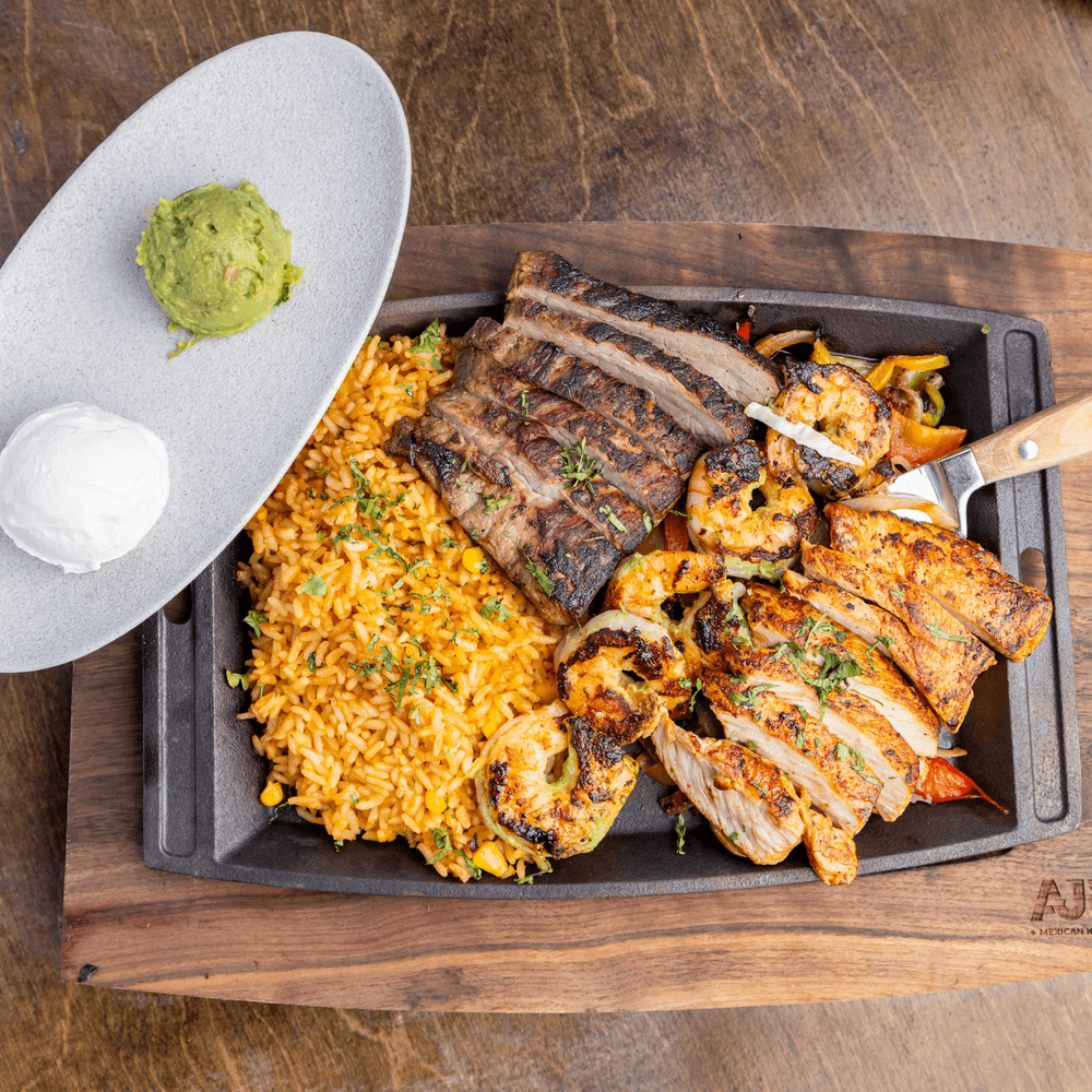 Steak & Chicken Fajita