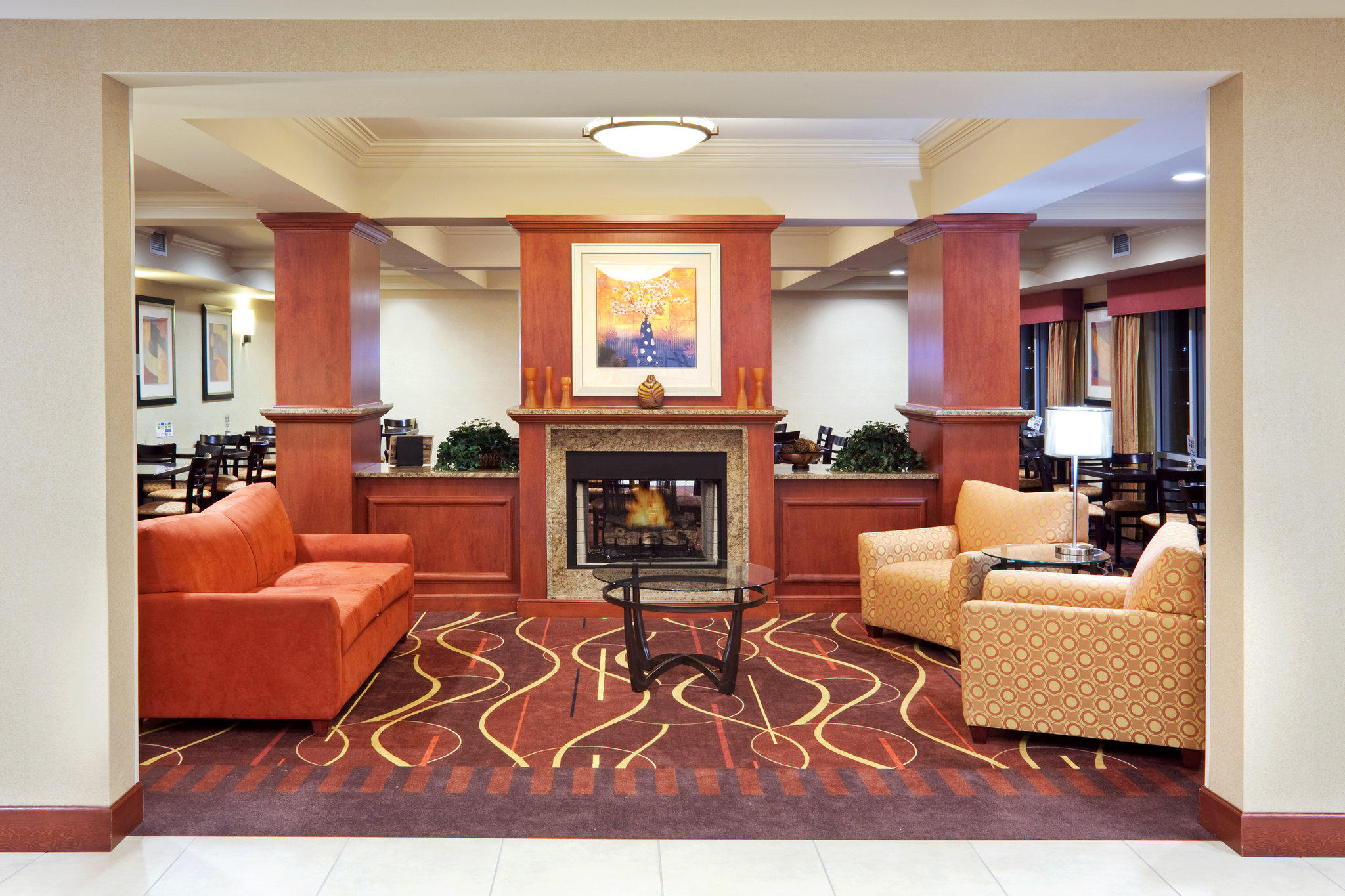 Holiday Inn Express & Suites Sumner - Puyallup Area Photo