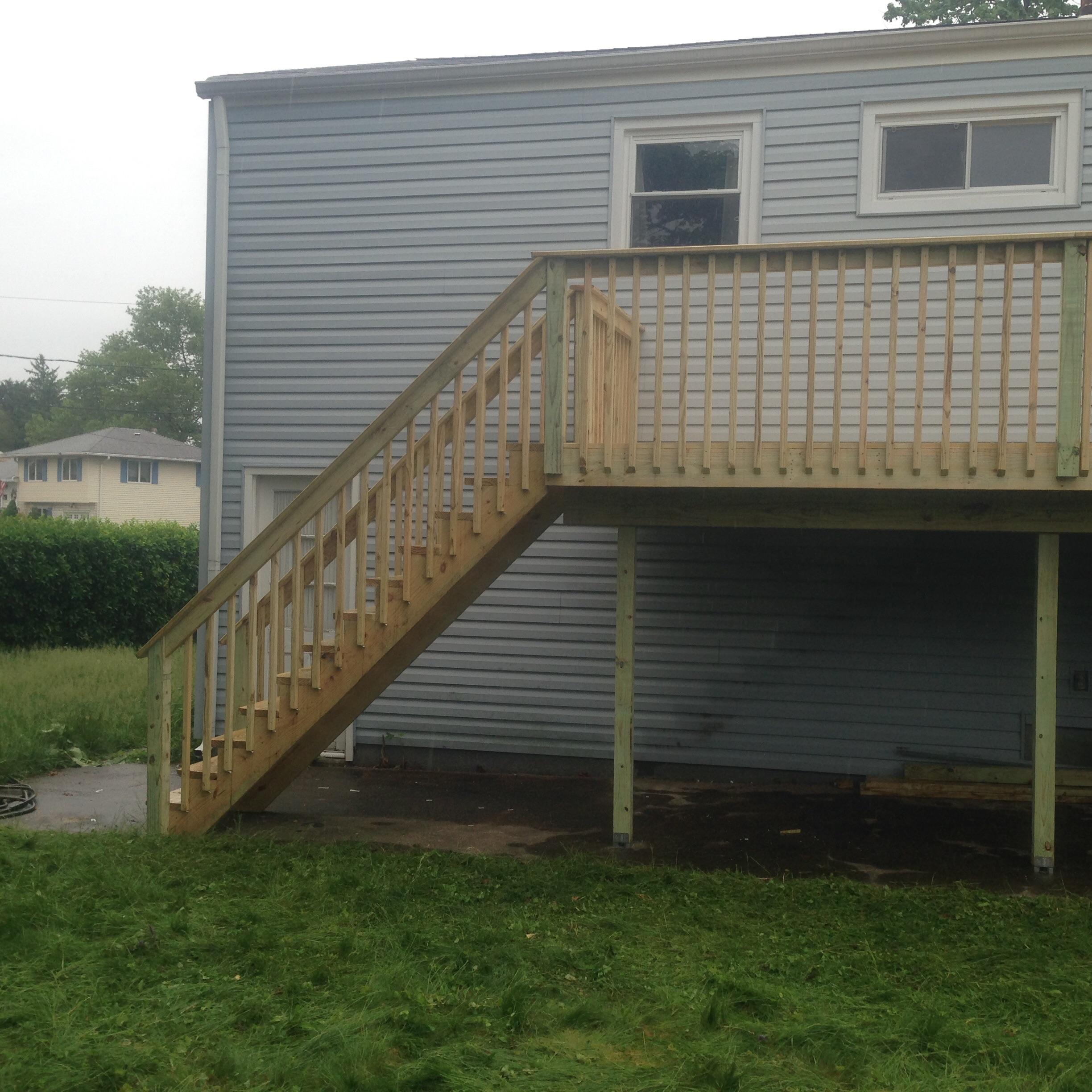 Brothers Construction and Home Improvements, LLC Logo