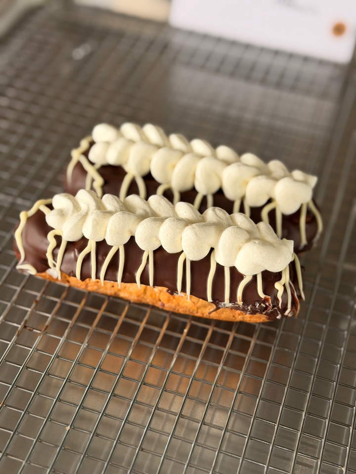Eclair's