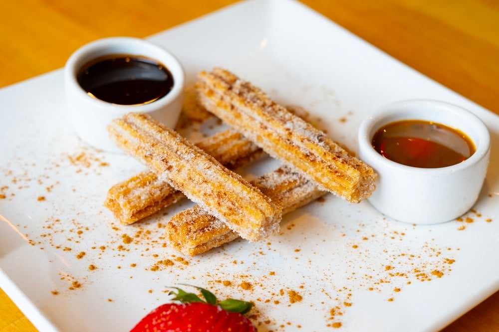 NUTELLA DREAM CHURROS