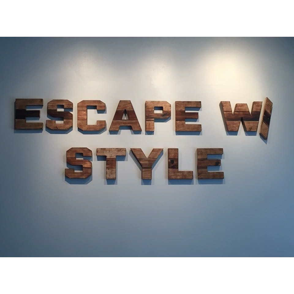 Escape w/ Style Logo