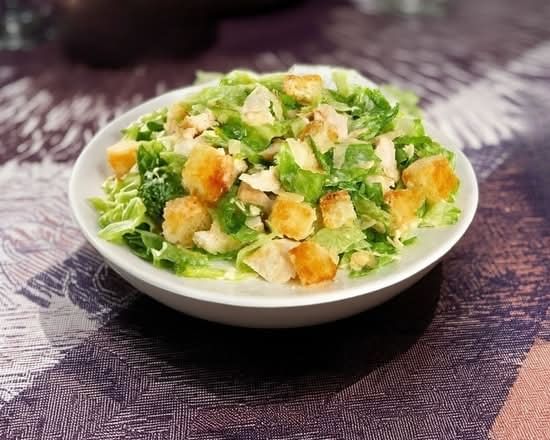 Ensalada Cesar / Caesar Salad