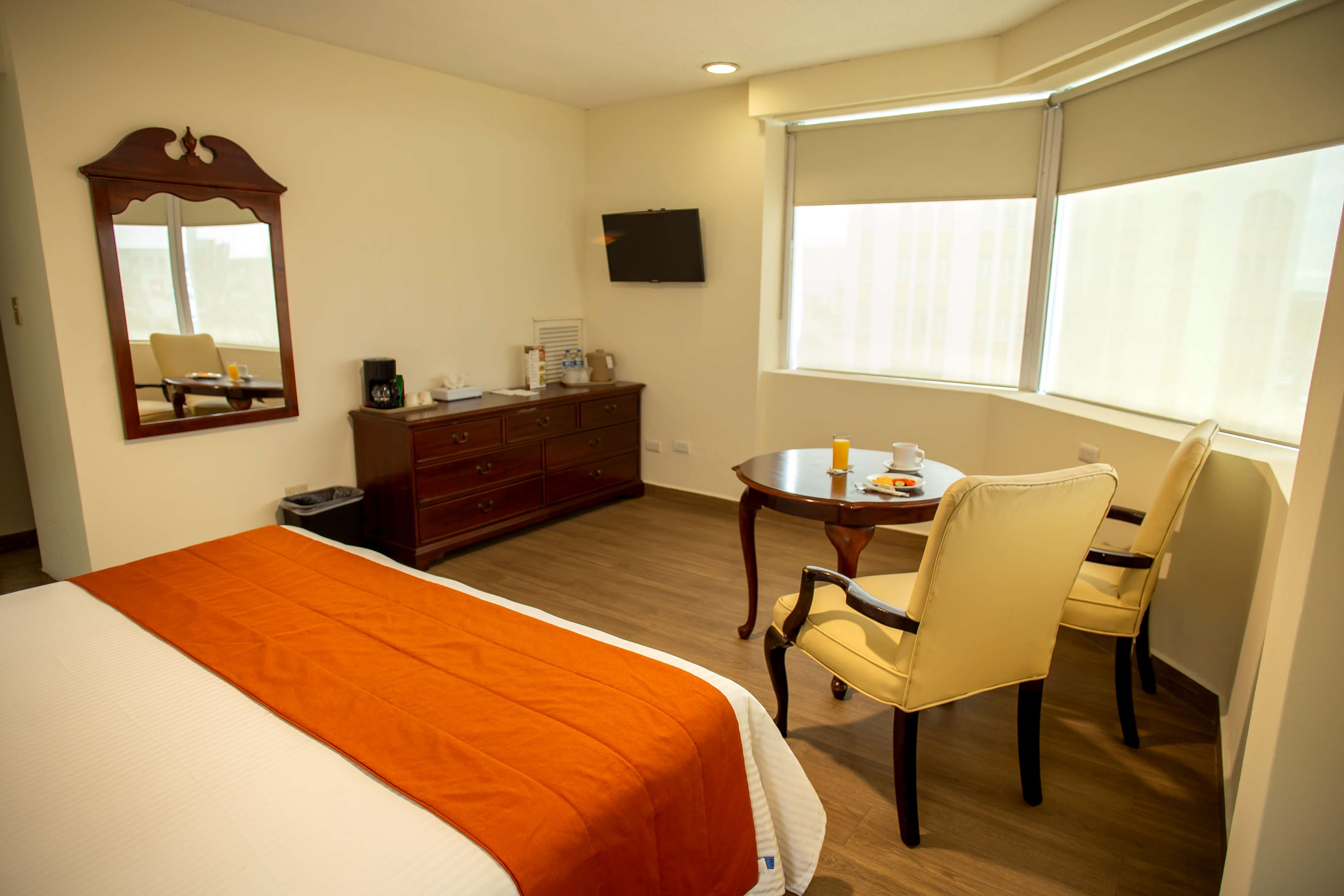 Images Best Western Plaza Monterrey