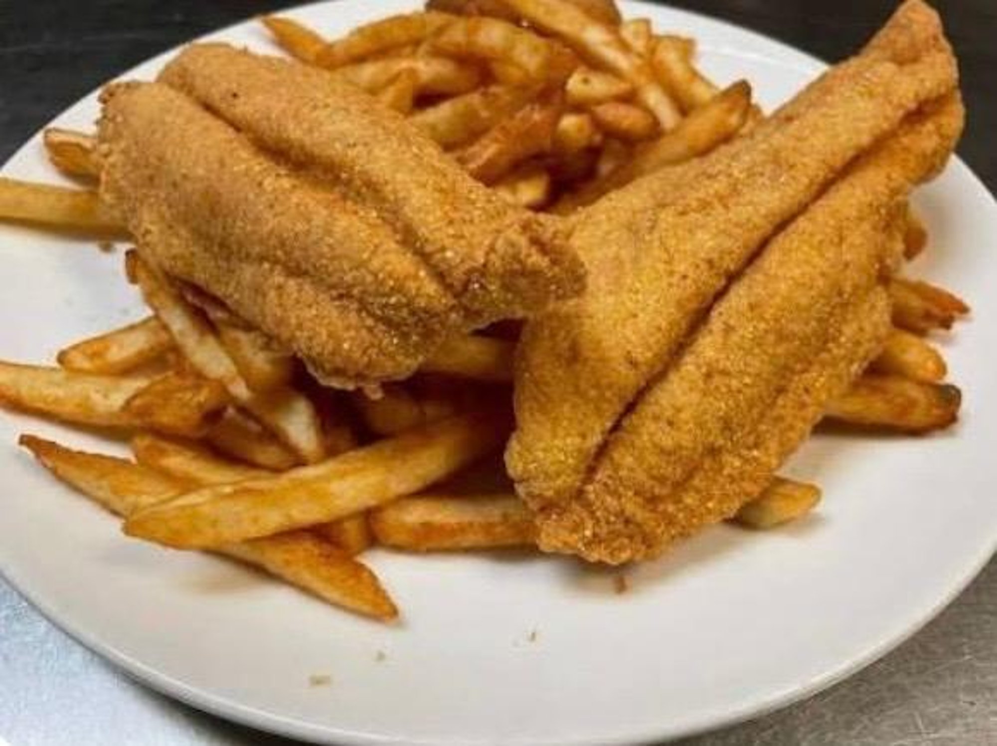 CATFISH & FRIES