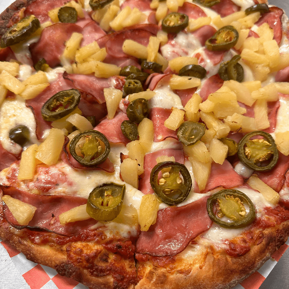 Spicy Hawaiian Pizza