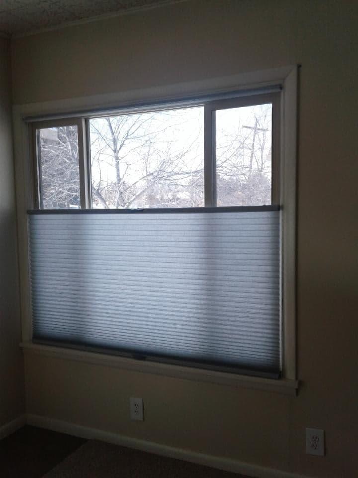 We had the privilege of putting these Top-down/Bottom-up 3â4 Honeycomb shades in a beautiful Evanston home.