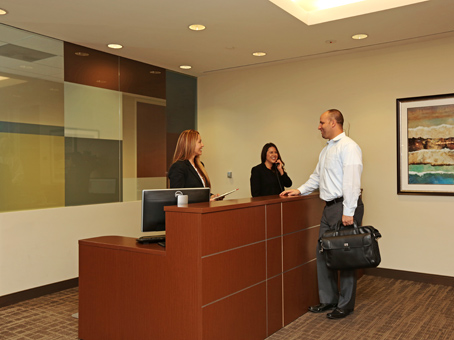 Regus - California, Costa Mesa - Plaza Tower Photo