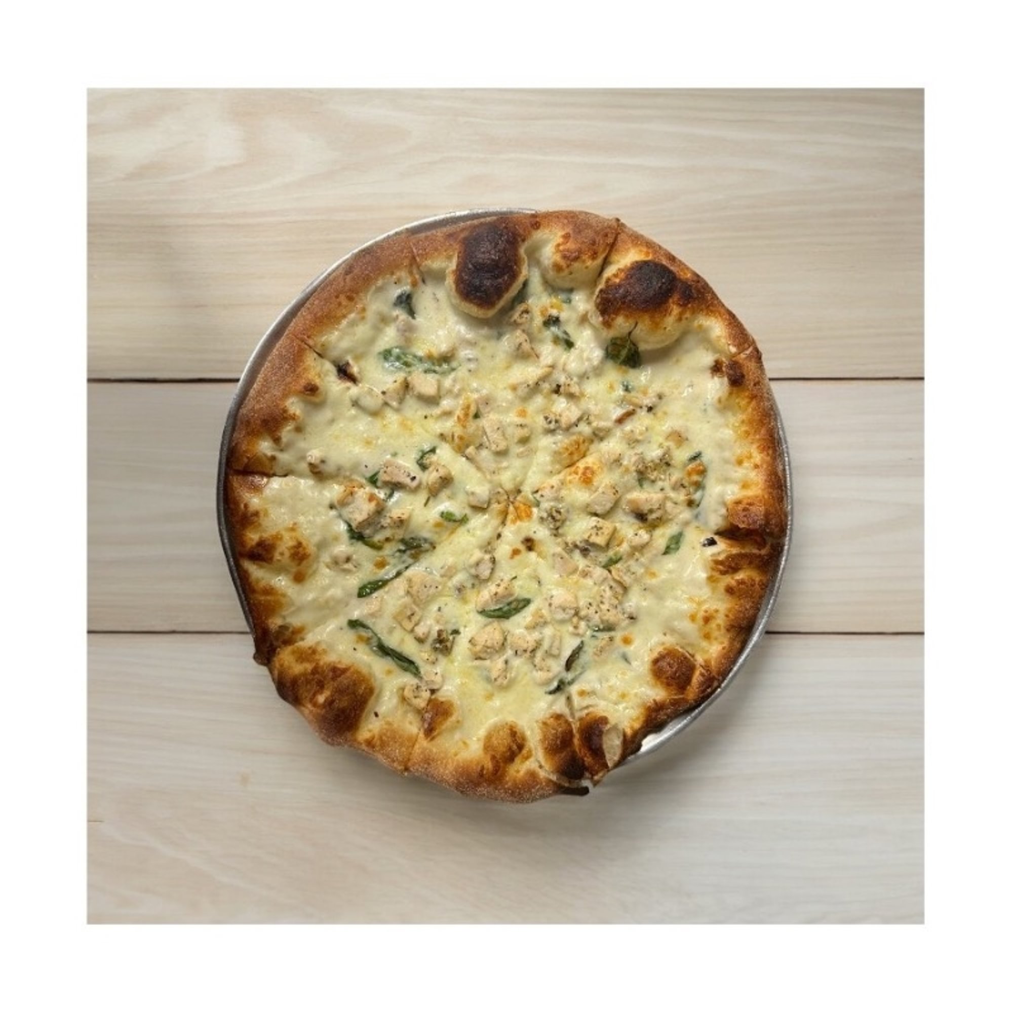 Chicken Alfredo Pizza Medium