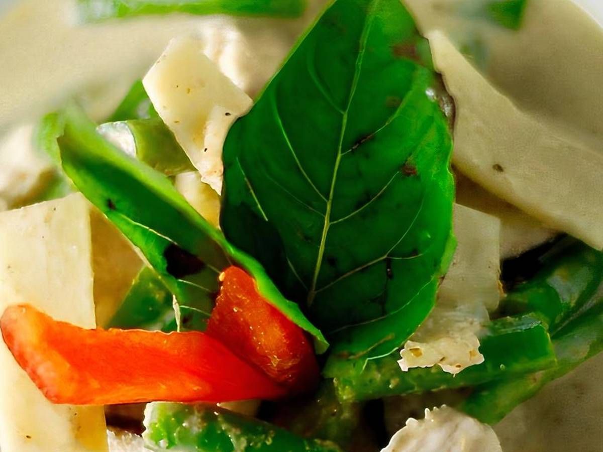 60 Green Curry