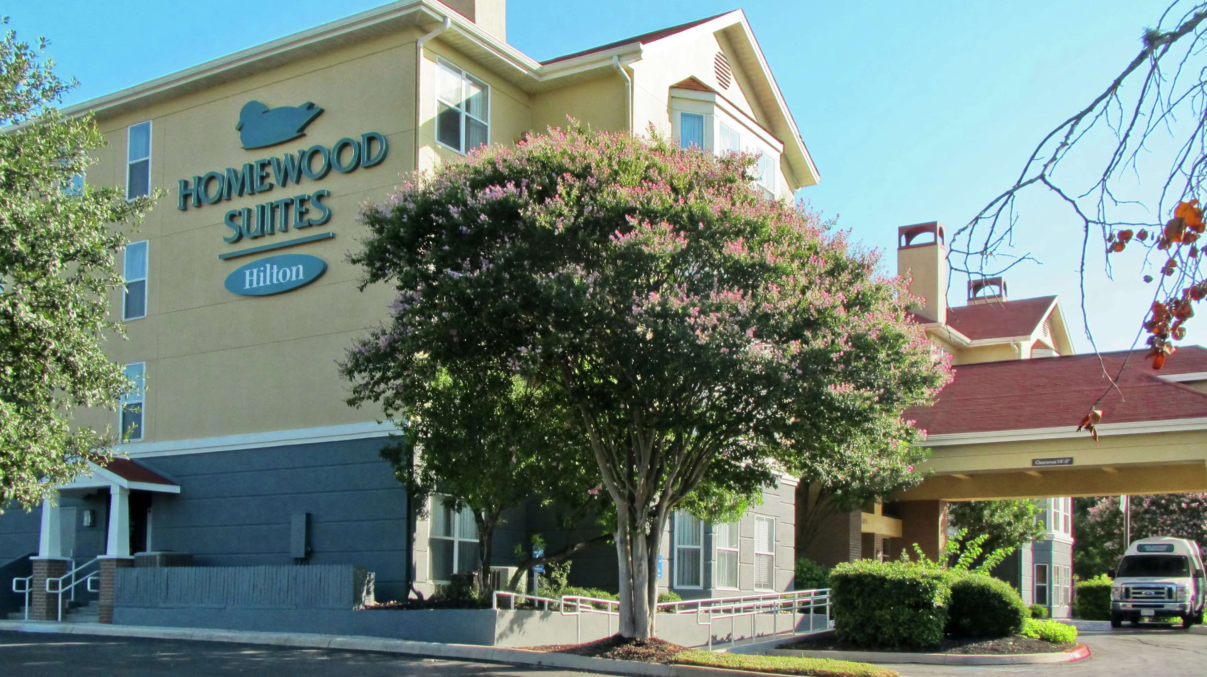 Homewood Suites by Hilton San Antonio-Northwest Photo