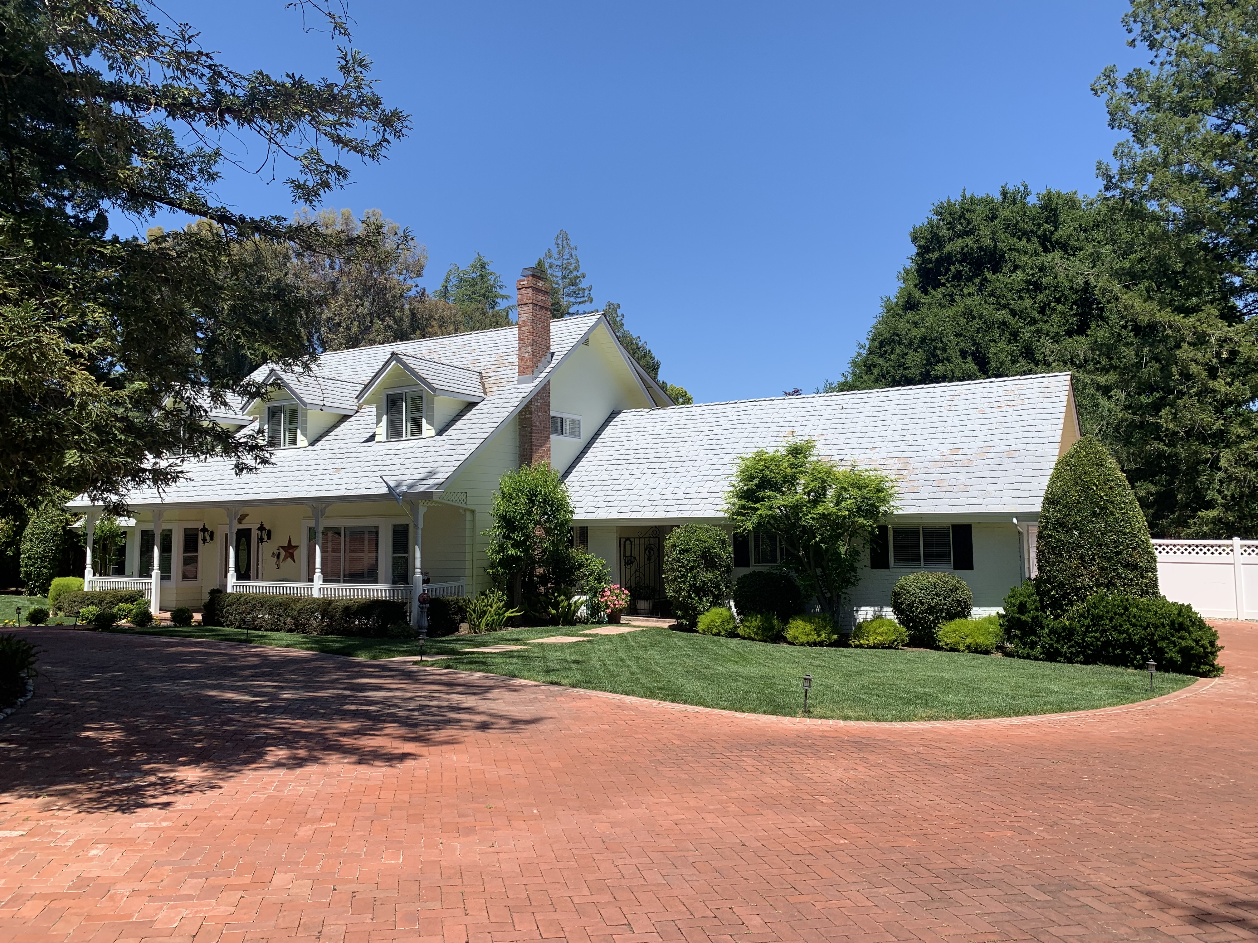 The Precise Touch Painting Image