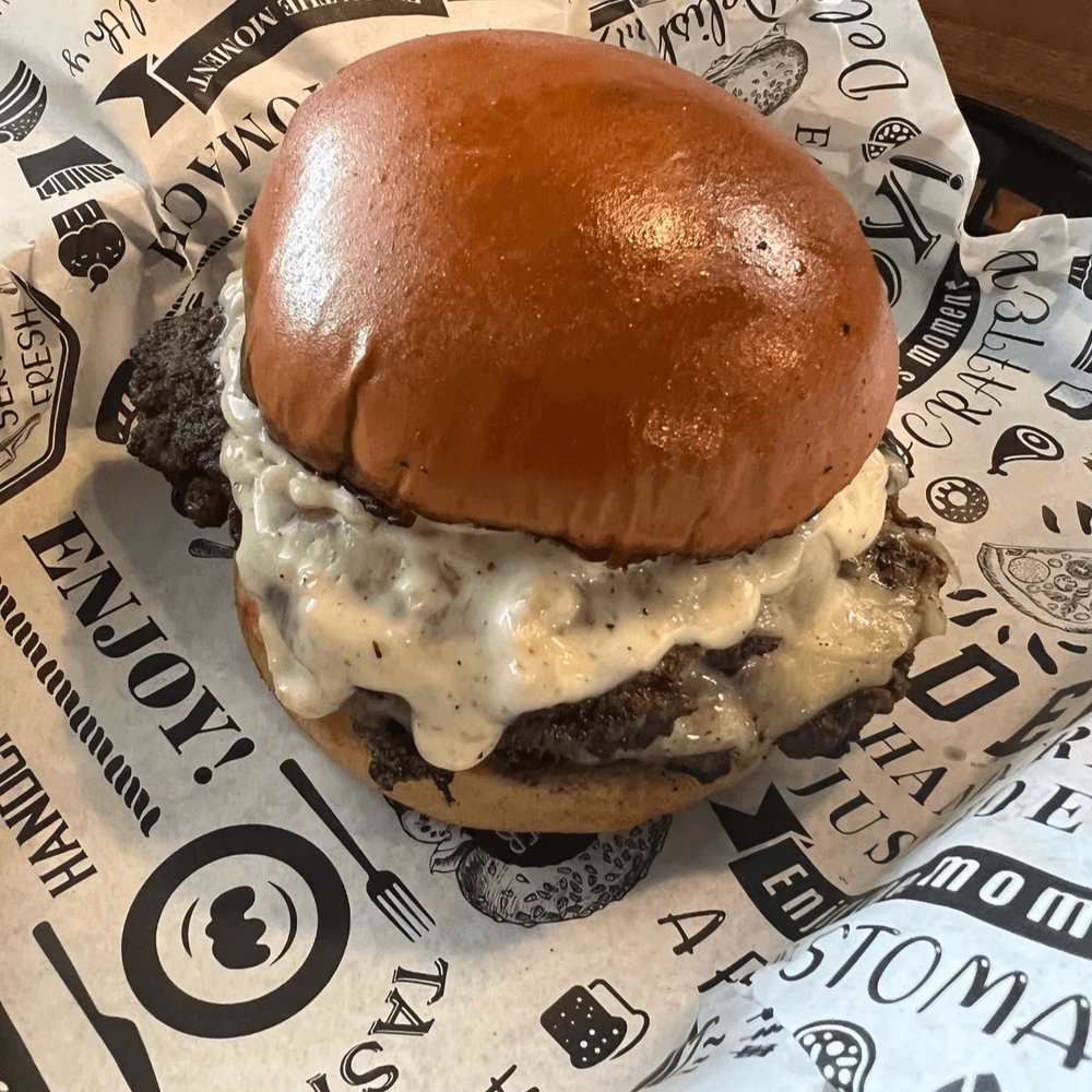 Garlic Aioli Smash Burger