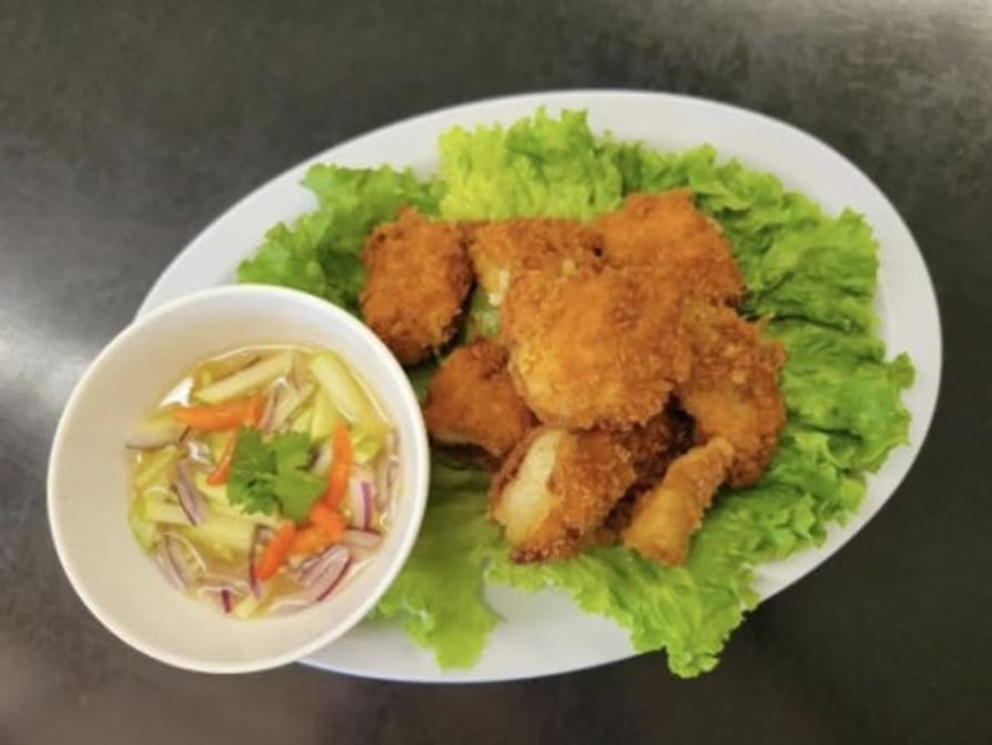 Fried Fish / Green Apple