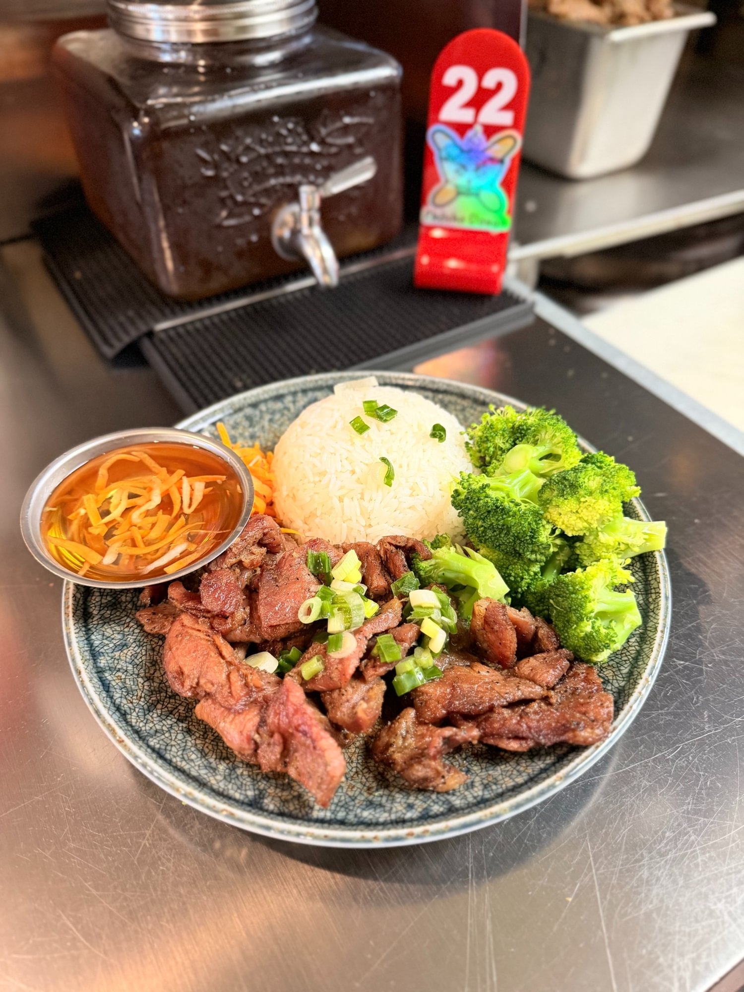 Grilled Pork Over Rice (Cơm Heo Nướng)