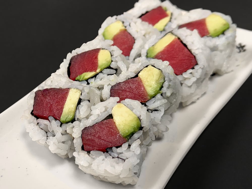 Tuna & Avocado Roll