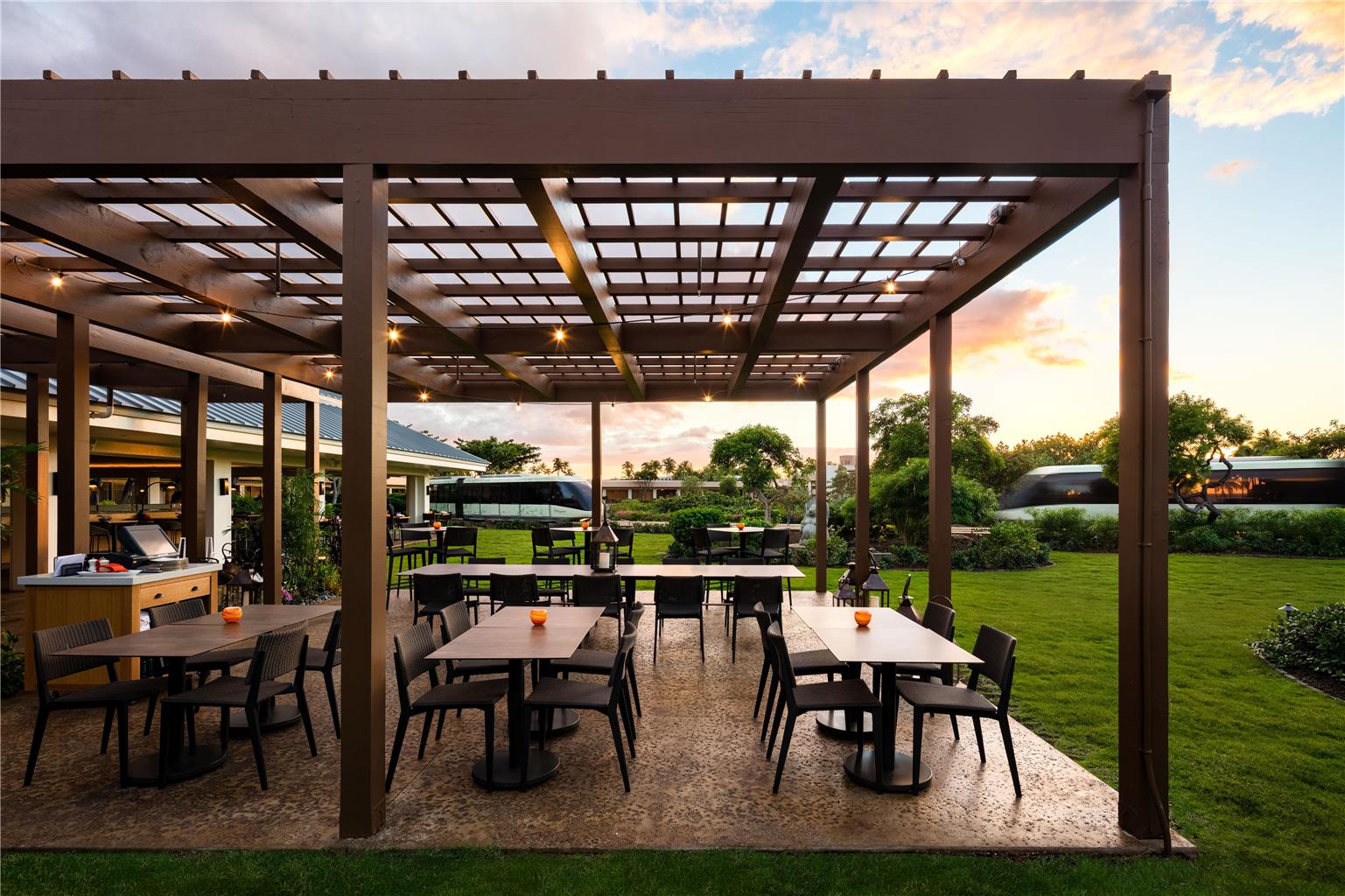 Hilton Waikoloa Village Image