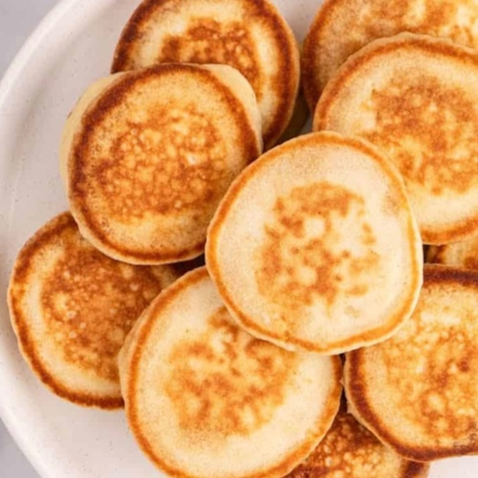 SILVER DOLLAR PANCAKES (9)