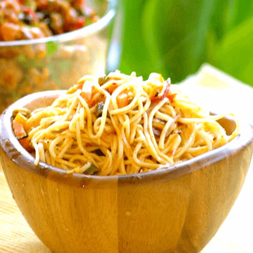 Bucket Veg Hakka Noodles