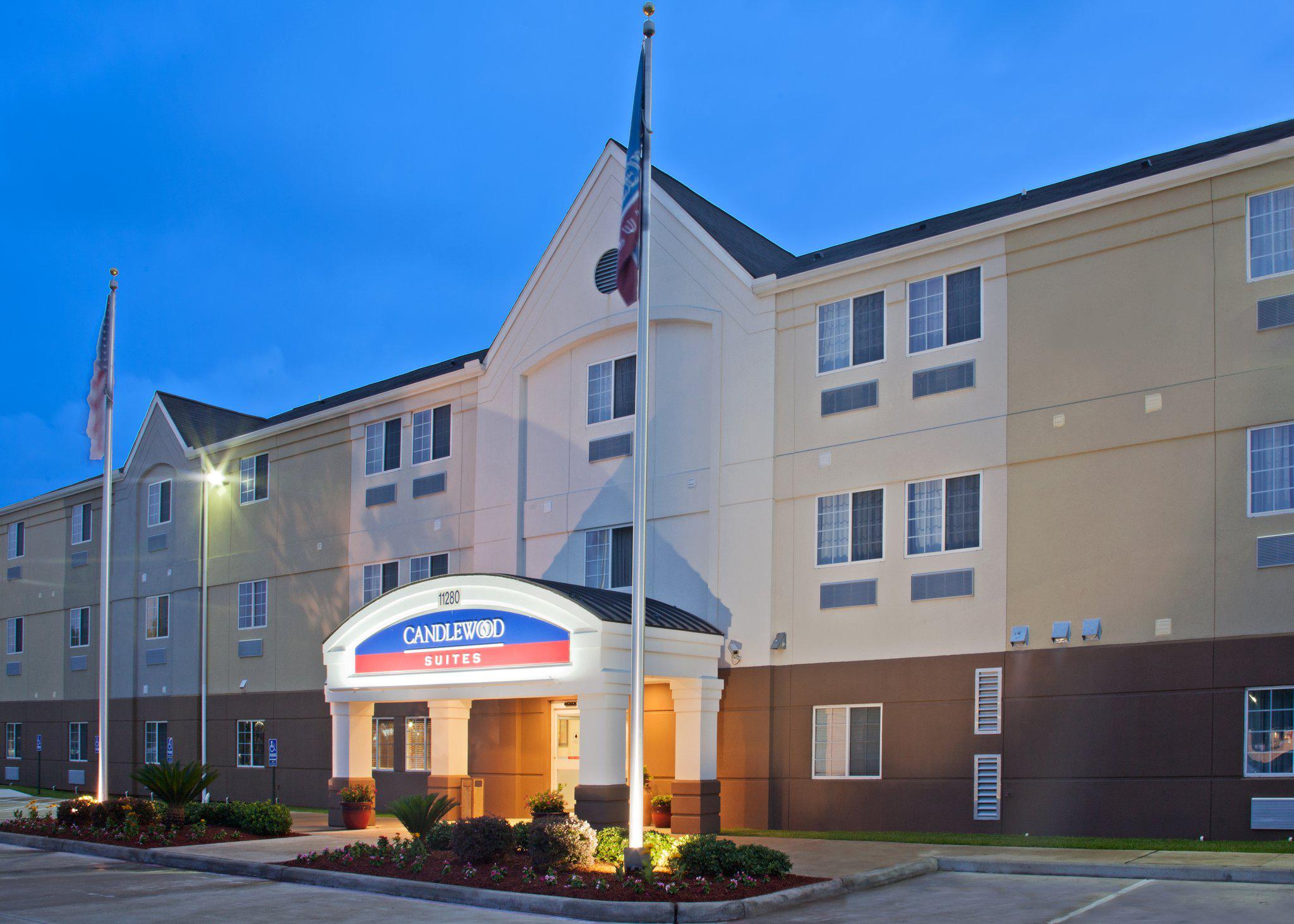 Candlewood Suites Houston Westchase - Westheimer Photo