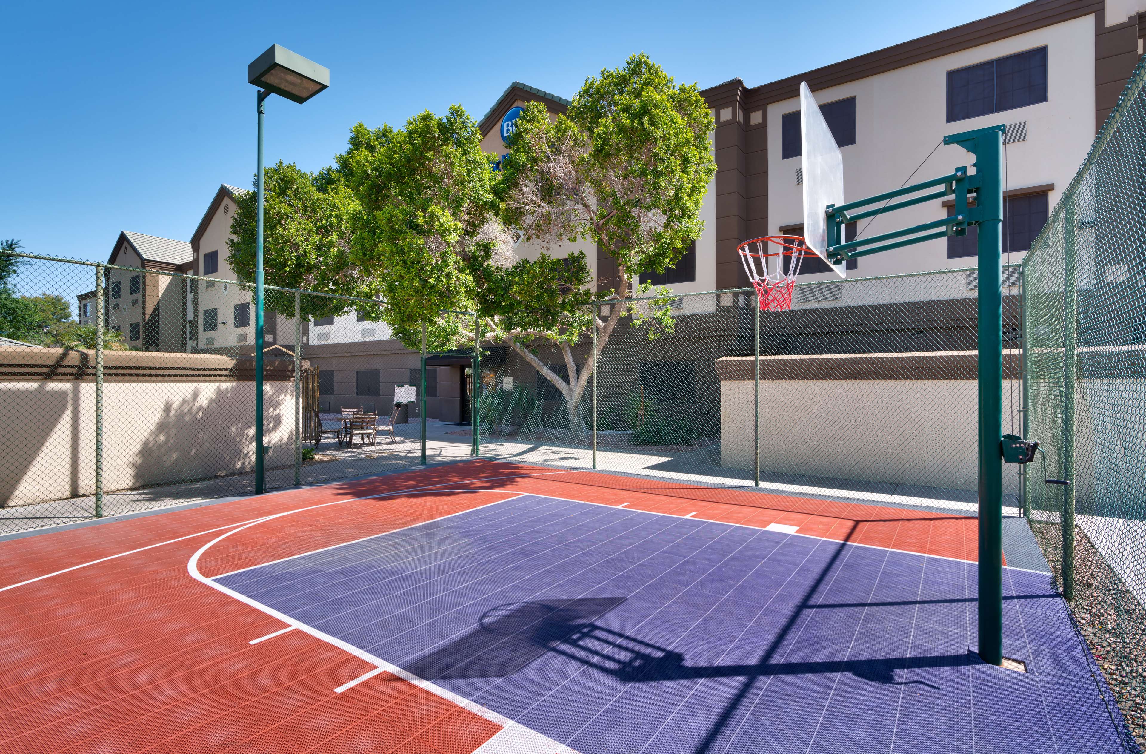 BW Phoenix Downtown Sport Court