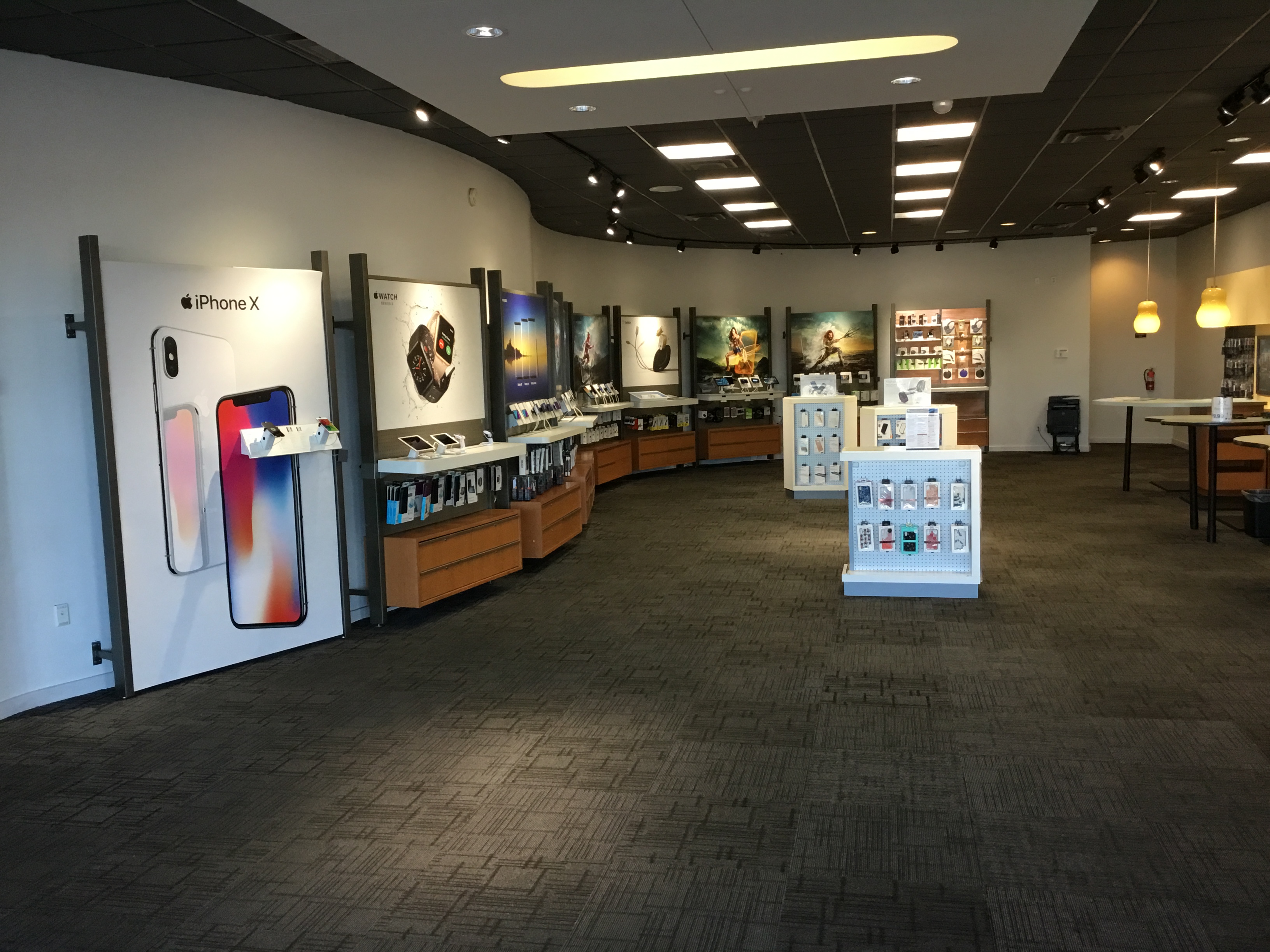 AT&T Store Photo