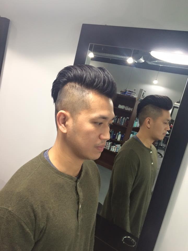 Robert James Salon Image