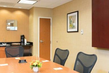 Images Fairfield Inn & Suites by Marriott Omaha Downtown