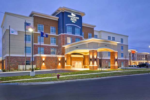 Images Homewood Suites by Hilton Warren Detroit