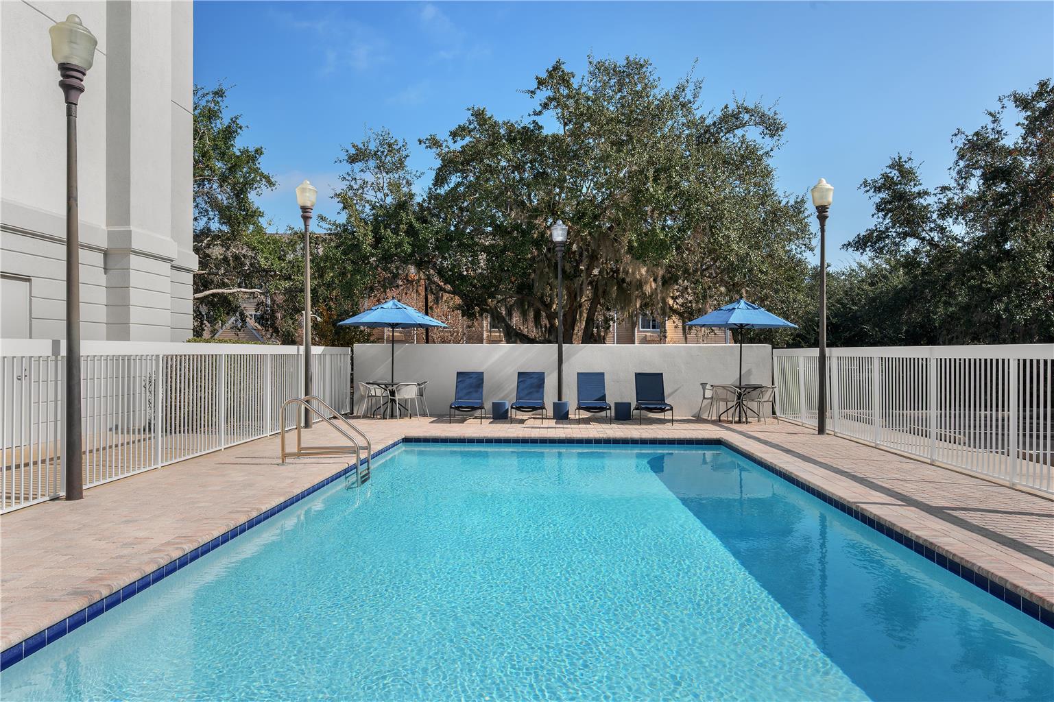 Hampton Inn Leesburg/Tavares Image