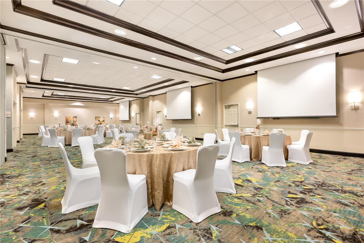 Hilton Garden Inn Dulles North Image