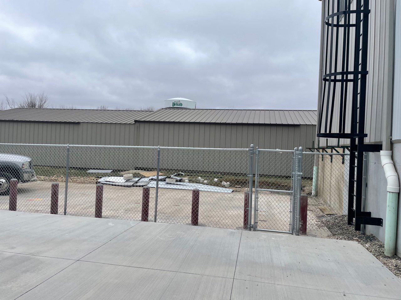 Top Rail Fence Naperville Image