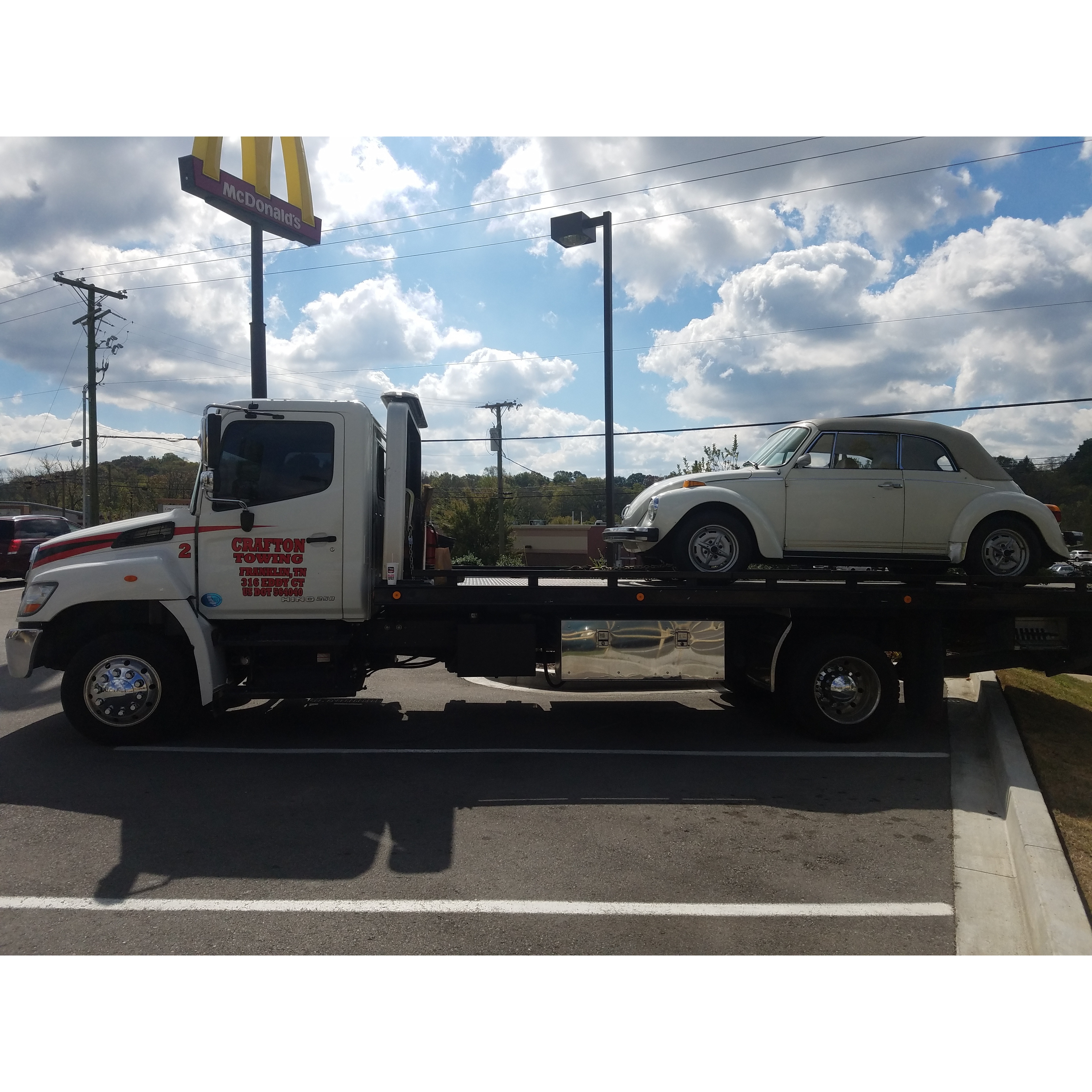 Crafton Towing LLC Logo