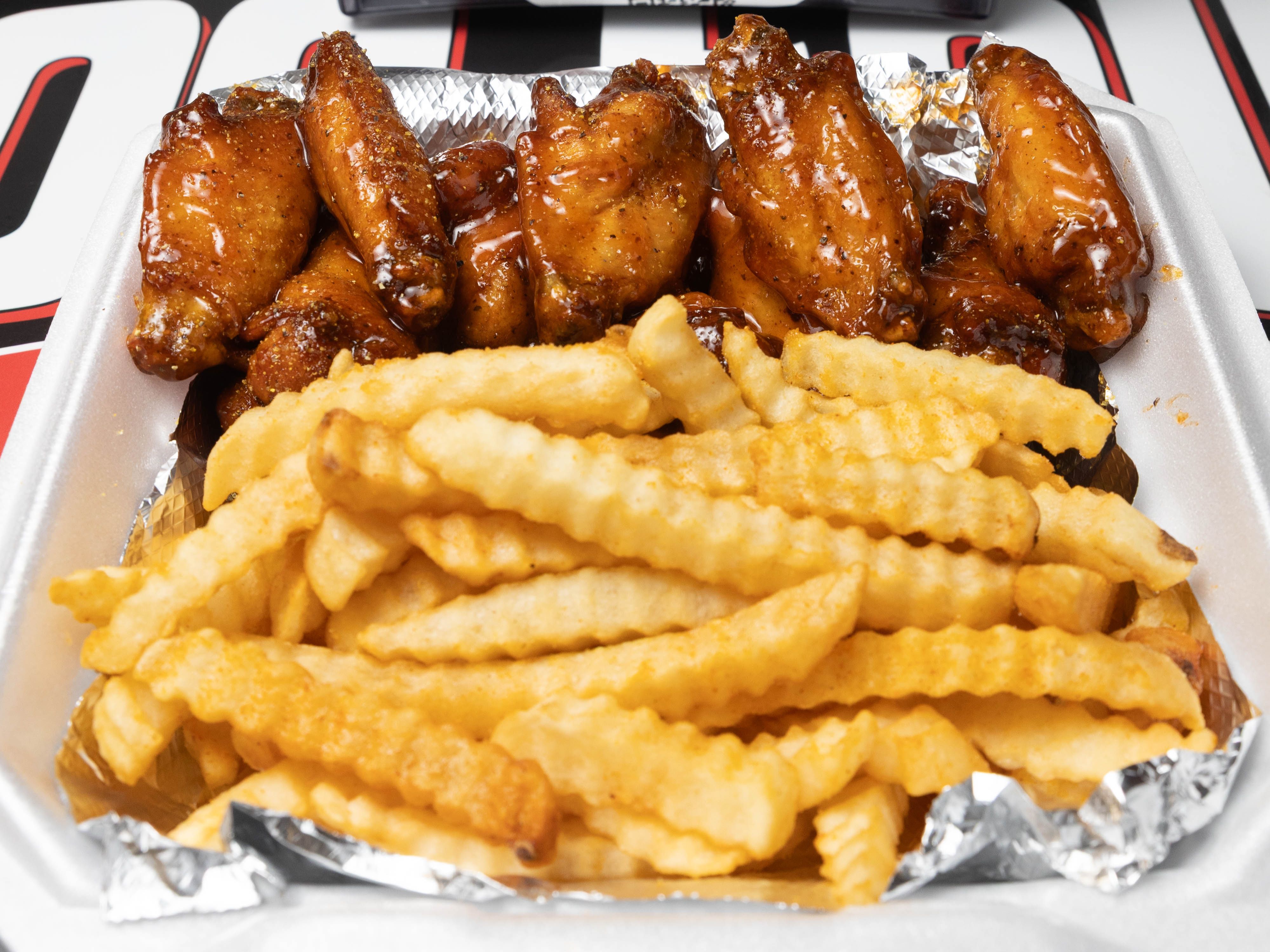 10pc Wings, Fries and Drink