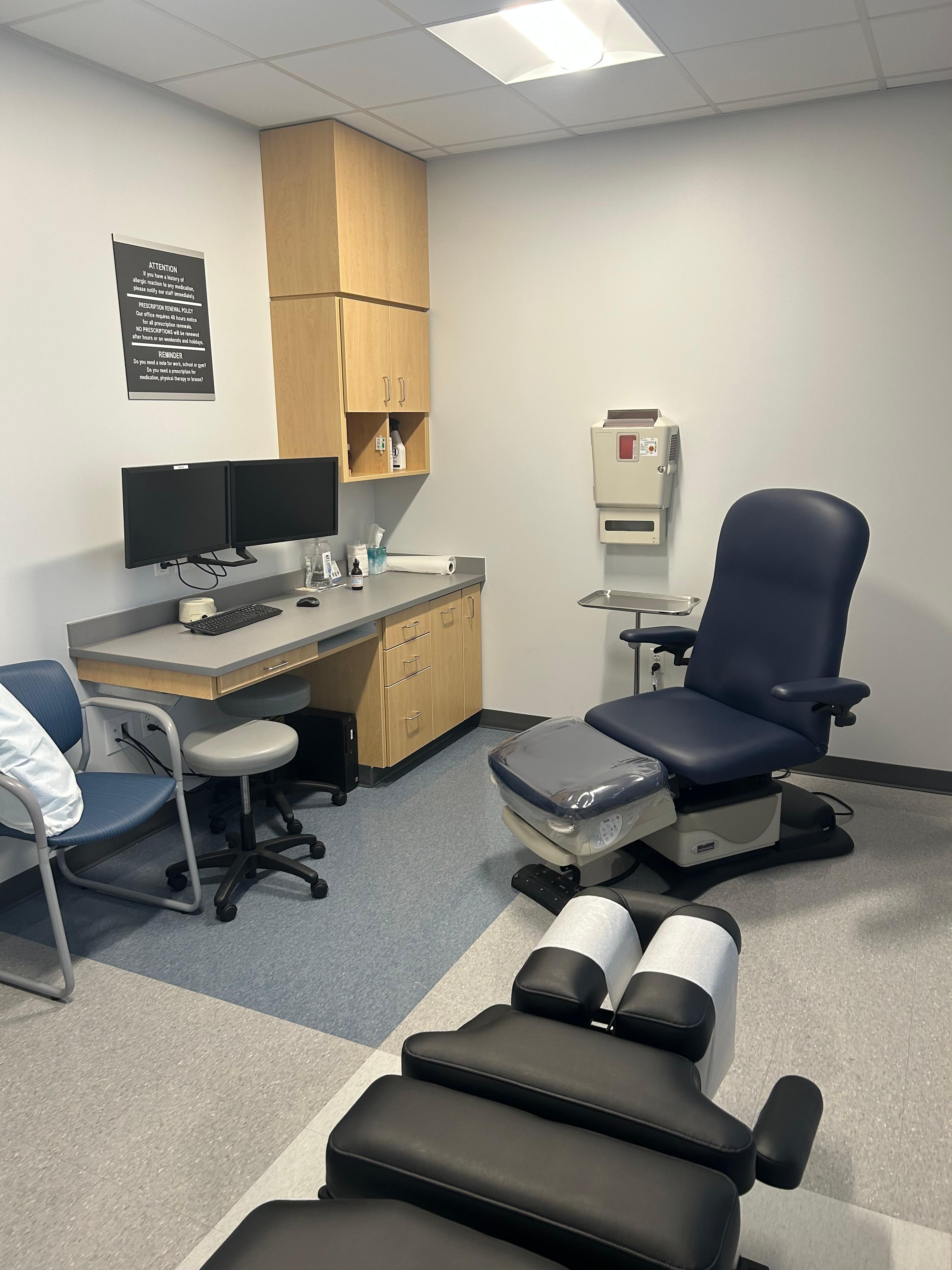 Pure Wellness Chiropractic Image