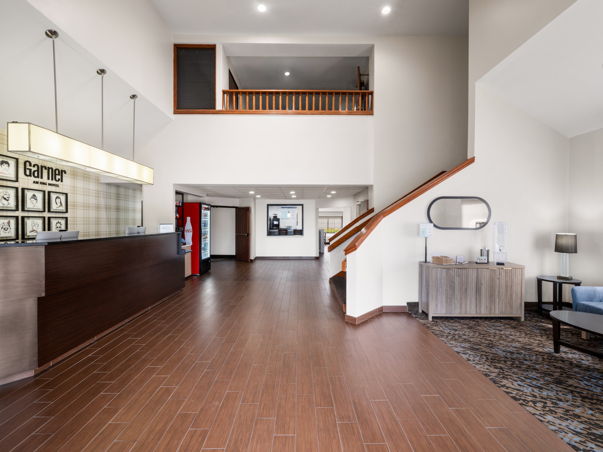 Garner Hotel Topeka West by IHG Image