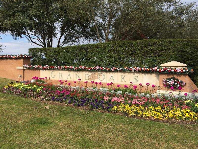 Design Landscaping & Tree Service Image