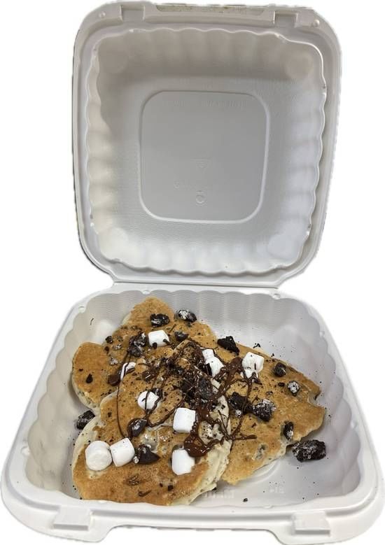 Cookies and Cream Marshmallow Pancakes